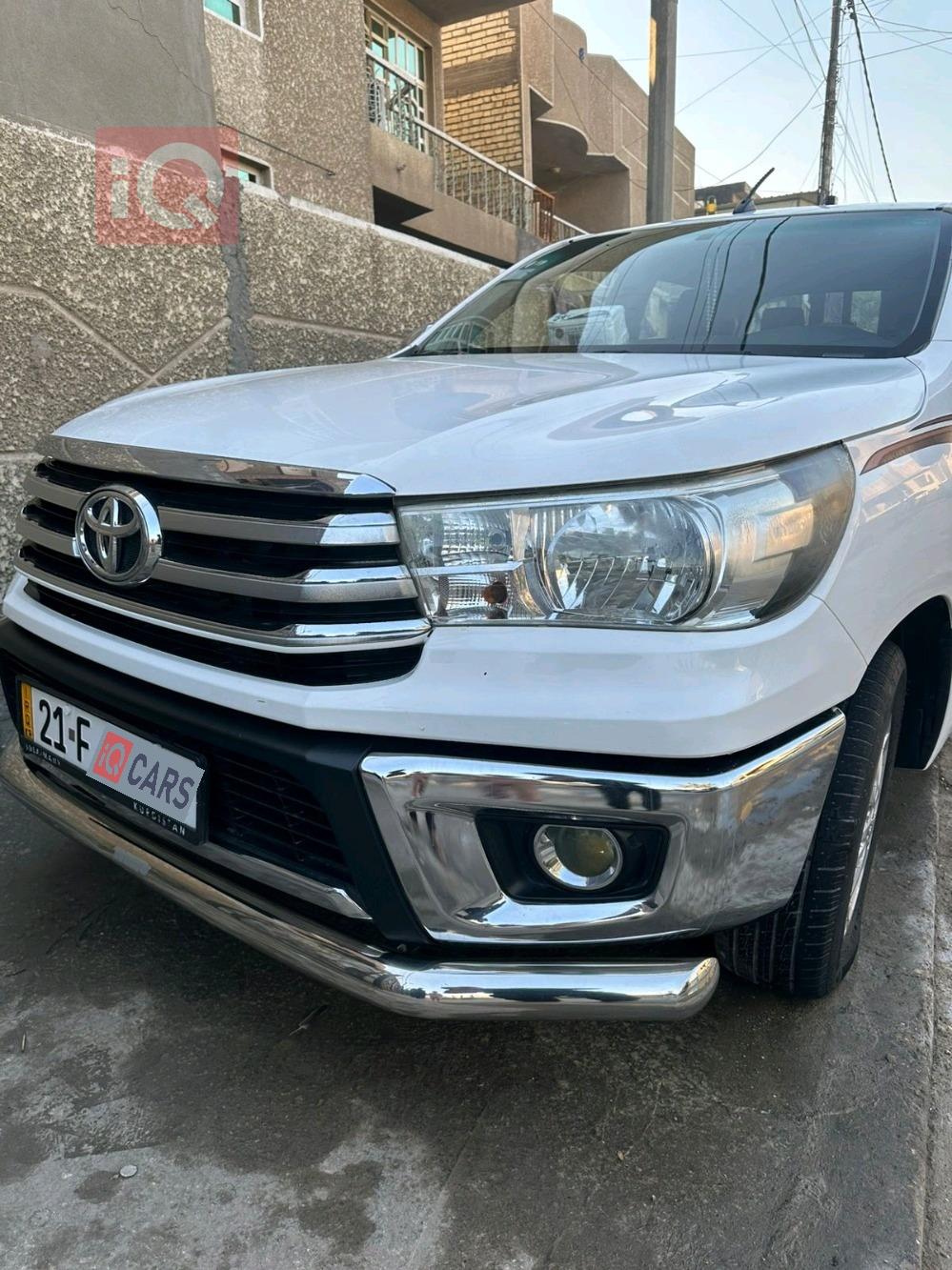 تويوتا هايلوكس